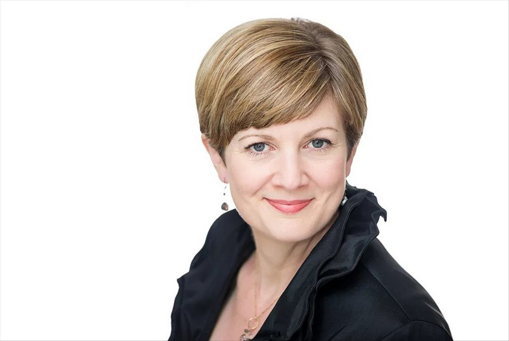 Susan Platts image