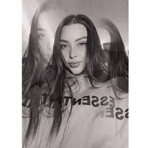 Diana Paola on Spotify