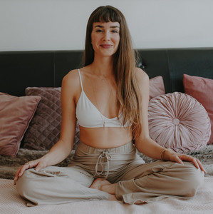 Silja Janina | Spotify