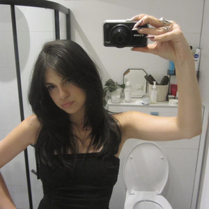 dee
