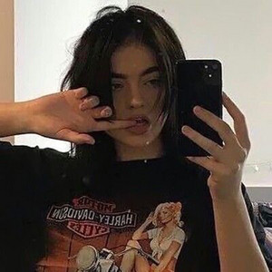 Spotify profile picture for @paris
