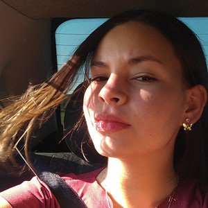 Micaela Araújo on Spotify
