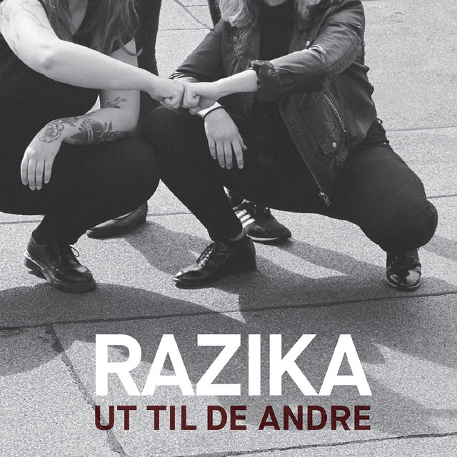 Ut Til De Andre cover