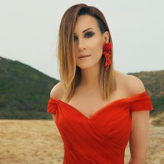 Nilgül Photo