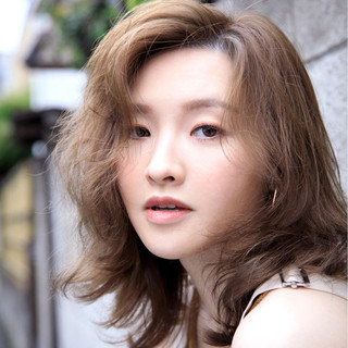 林欣彤 Photo