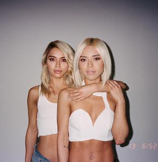 Two Twins Photo