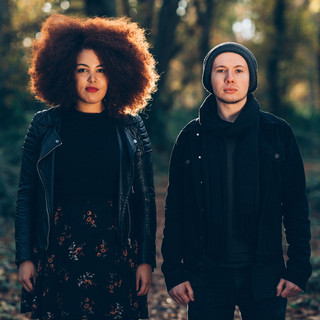 Karizma Duo Photo