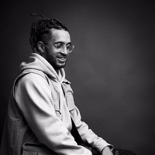Jordan Max Photo