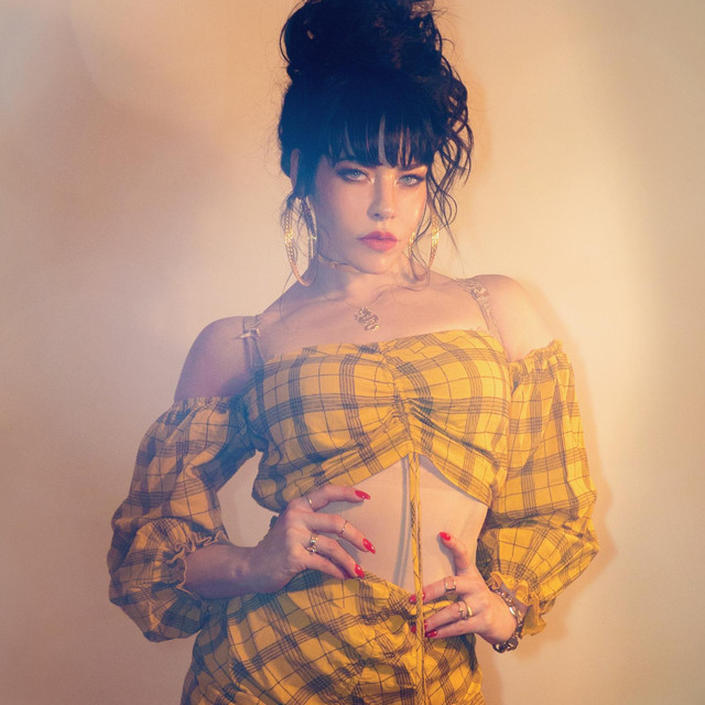 Alex Hepburn photo
