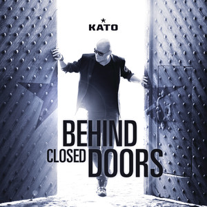 Behind Closed Doors + Kommentarspor cover