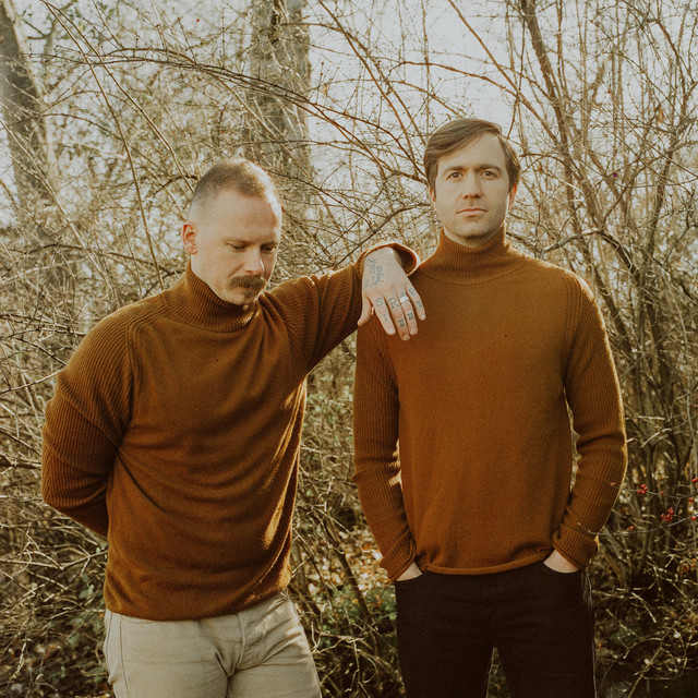 Penny and Sparrow photo