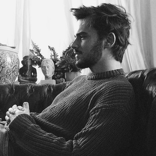 Lonepsi Photo