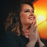 Suely Façanha profile