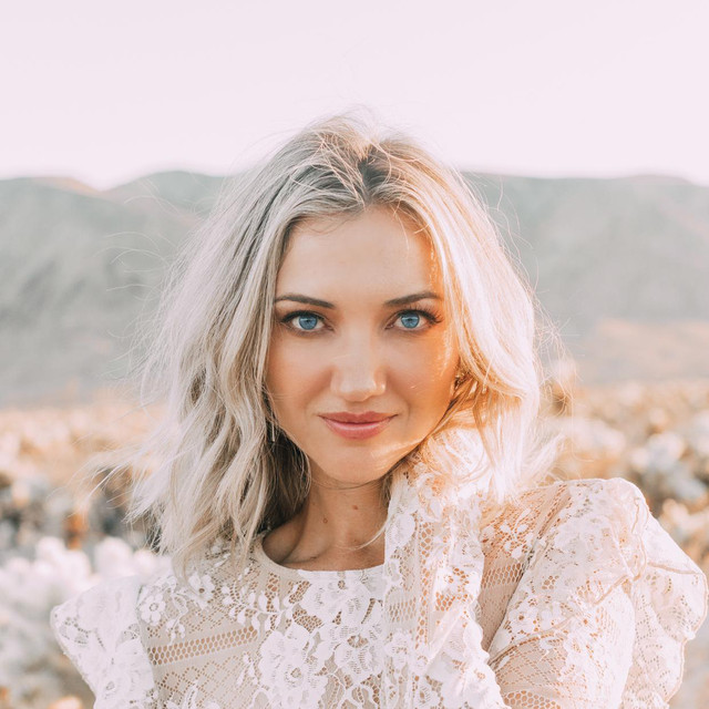 Sarah Darling photo