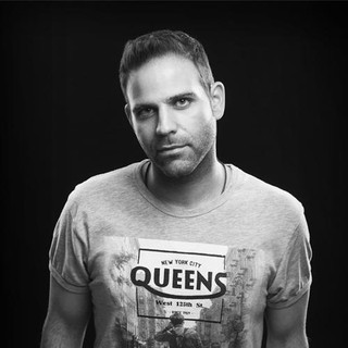 Matan Caspi Photo