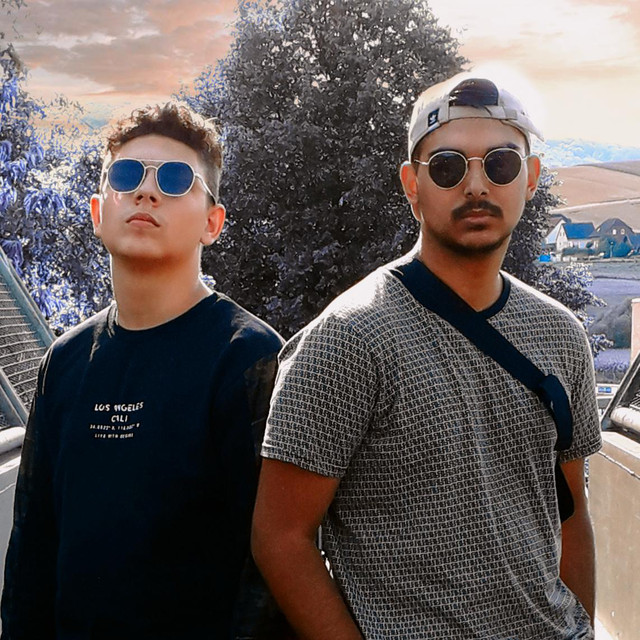 Clique photo