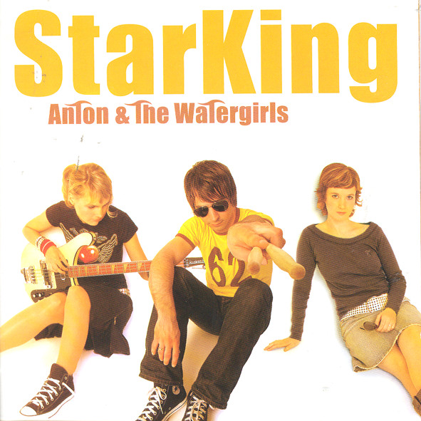 Anton & The Watergirls Photo