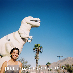 free cake for every creature Photo