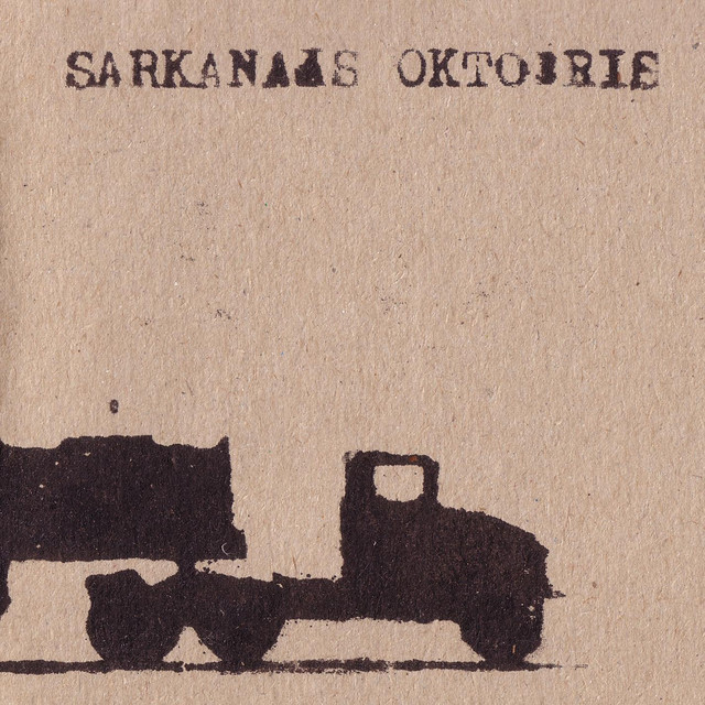 Sarkanais Oktobris Photo