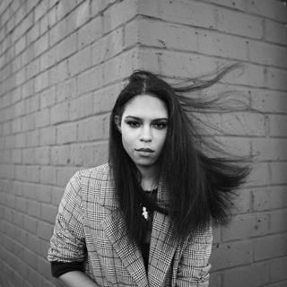 Troi Irons Photo
