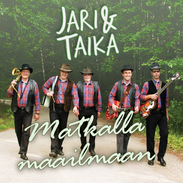 Jari & Taika Photo