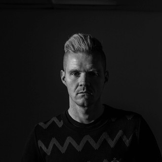 Jamie Duggan Photo
