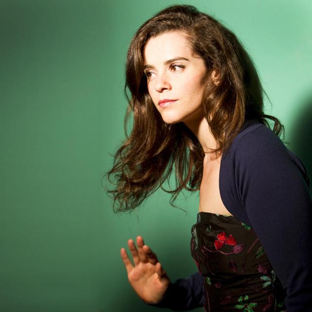 Noëmi Waysfeld photo