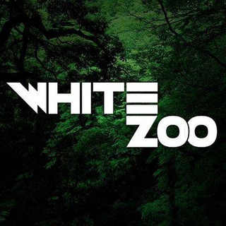 White Zoo Photo