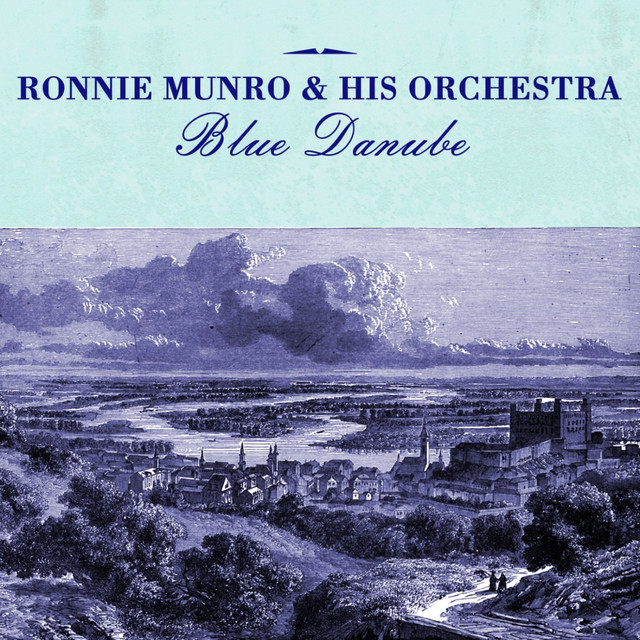 Ronnie Munro & His Orchestra Photo