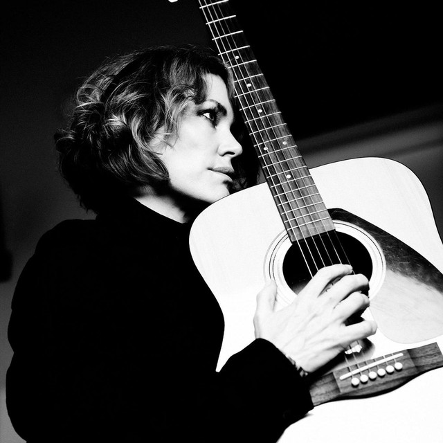 Cerys Matthews photo
