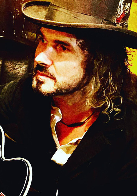 Brian Houston photo