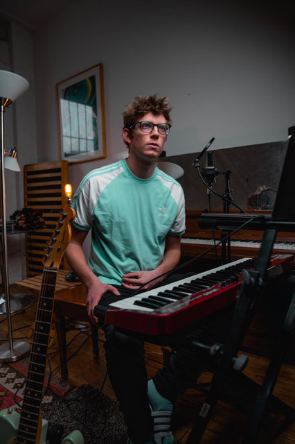 Elijah Fox photo