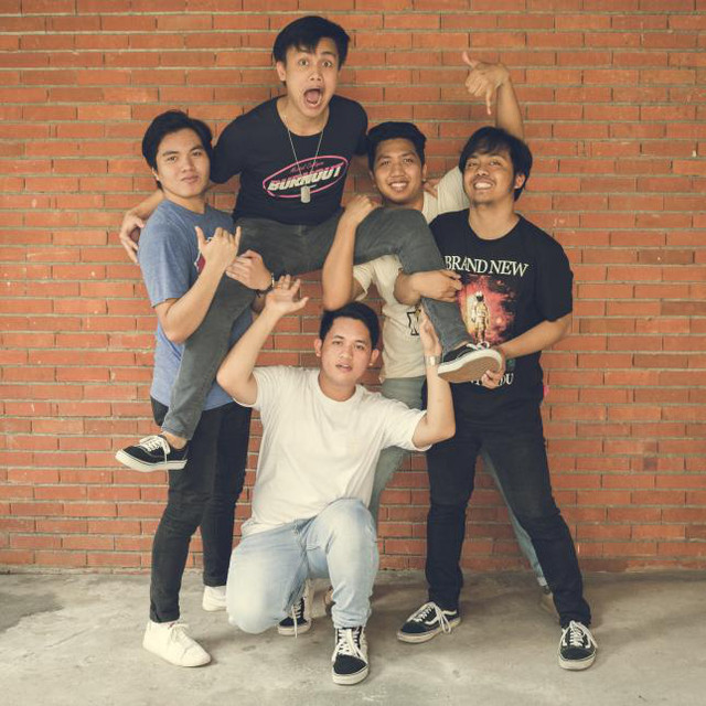 Aeiou photo
