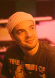 Mac Ayres profile