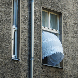 Betrieb cover