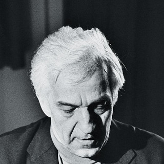 Vladimir Ashkenazy Photo