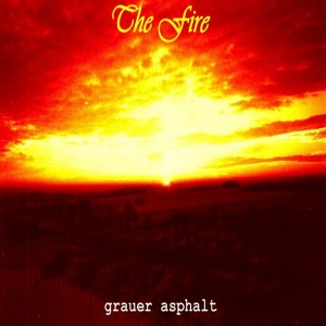 Grauer Asphalt