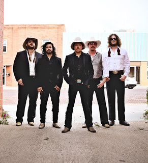 Mike and the Moonpies Photo