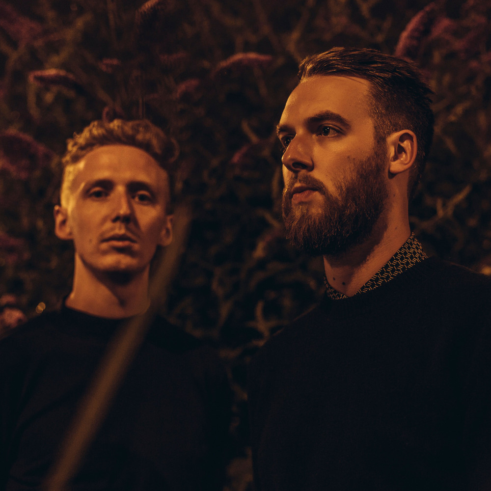 Honne & Izzy Bizu Someone That Loves You