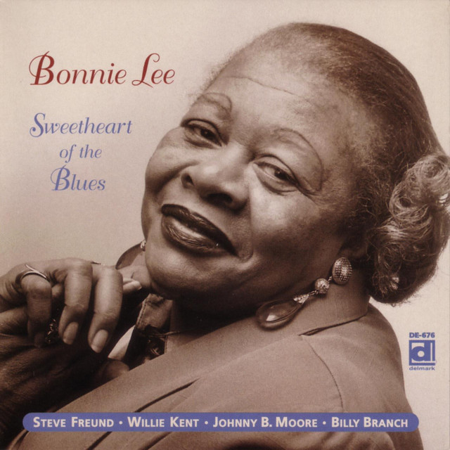 Bonnie Lee photo