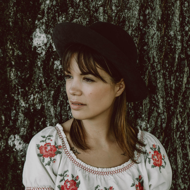 Musik Artist Clara Louise