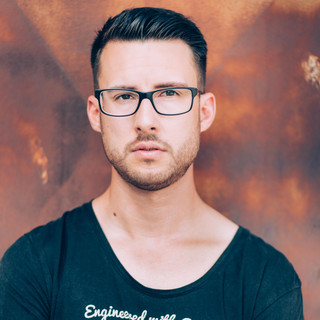 Manuel Lauren Photo