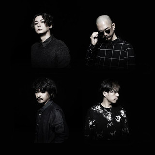 ATOM ON SPHERE Photo
