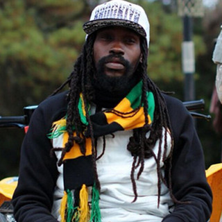 Munga Honorable Photo