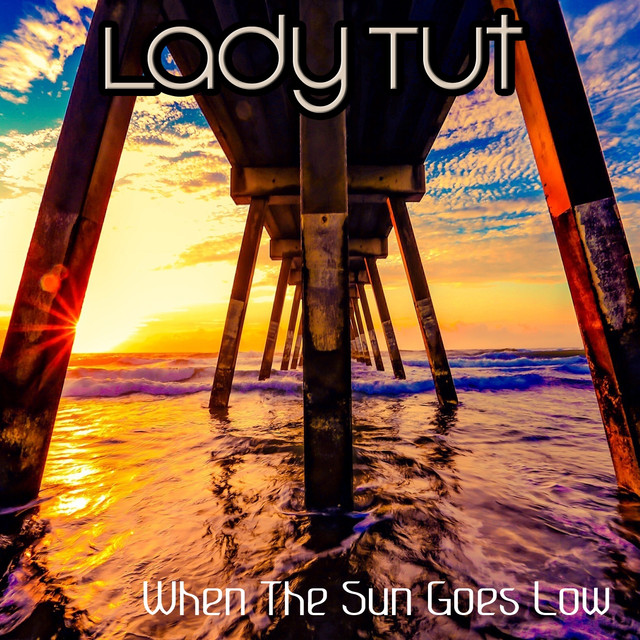 Lady Tut Photo
