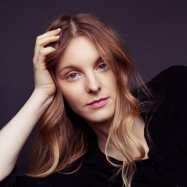 Musik Artist Vivie Ann