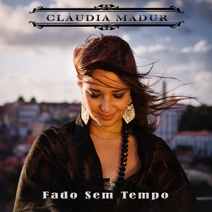 Cl&aacute;udia Madur