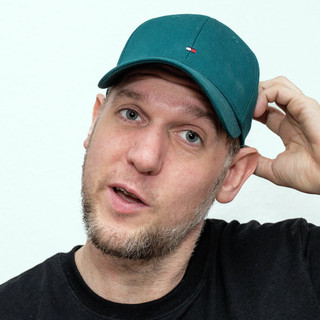 M.in Photo