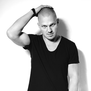 Dmitry Molosh Photo