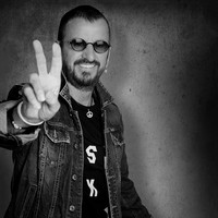 Ringo Starr & His All Starr Band Photo